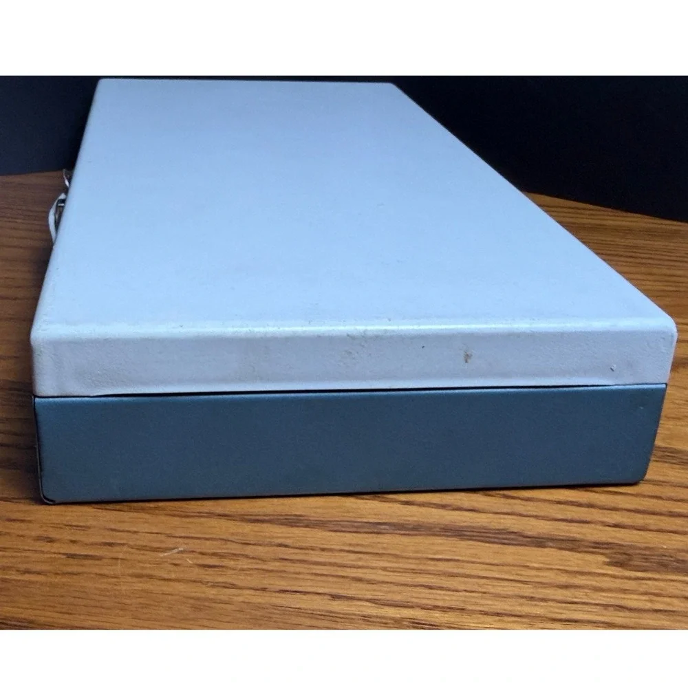 Vintage Smith-Victor Metal Slide Storage Case - w/47 35mm slides, from 1969+